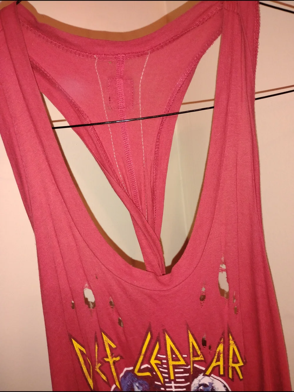 vintage-style red Def Leppard